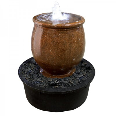 Ginger Jar Corten - sklobetonová fontána exteriér